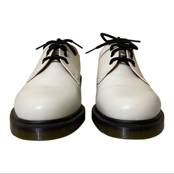 HTF Dr. Martens Unisex White Light Academia Smooth Leather Oxfords #10078 - Picture 3 of 8
